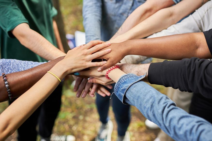 Diversity in the glass starts with diversity in our team